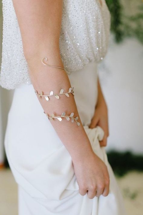 Egyptian Wedding, Arm Jewelry, Arm Bracelets, Bridal Fashion Jewelry, Wedding Accessories Jewelry, Boho Accessories, Mod Wedding, Delicate Jewelry, Jewelry Wedding