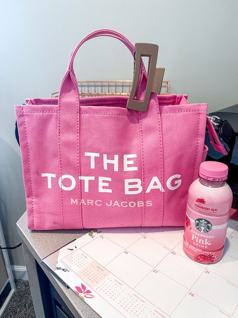 Pink Tote Bag Outfit, The Tote Bag Pink, Light Pink The Tote Bag, Pink Tote Bag Marc Jacobs, Pink Marc Jacobs Tote Bag, Functional Pink Tote Shoulder Bag, Dubai Ideas, Tote Bag Outfit, Victoria's Secret Pink Tote Bag