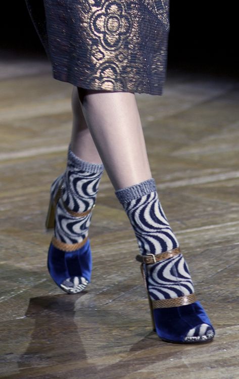 Heels with socks - Playing Favourites from Fall 2011 Paris Collections Heels And Socks, Funky Socks, Comfortable Socks, Socks And Heels, Socks And Sandals, Dries Van Noten, Cool Socks, Looks Style, Blue Velvet