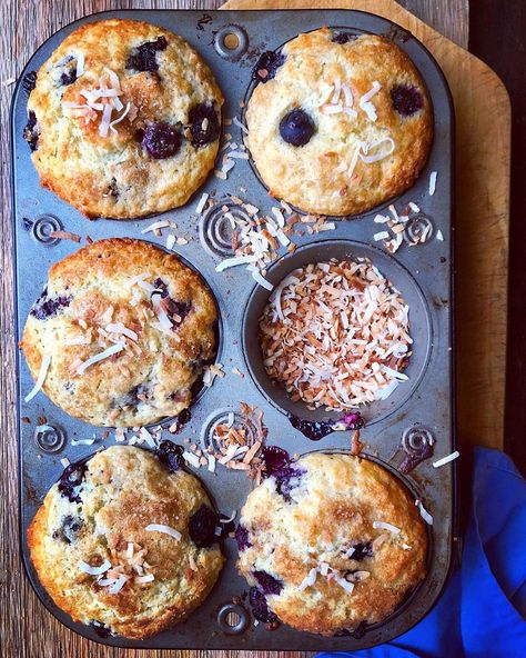 Diane Morrisey on Instagram: “You ain’t seen Muffin yet 😍 :  These blueberry coconut muffins are full of coconut flavor thanks to the coconut milk, coconut extract and…” Lectin Free Breakfast, Dr Gundry Recipes, Gundry Diet, Coconut Flour Muffins, Gundry Recipes, Adkins Diet, Coconut Blueberry, Plant Paradox Recipes, Lectin Free Foods