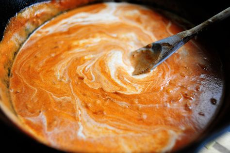 Tomato cream sauce (a recipe for my lobster-shrimp ravioli) via The Pioneer Woman, Flickr Tomato Cream Sauce Pasta, Easy Alfredo, Red Pasta, Cream Sauce Pasta, Tomato Cream Sauce, Pink Sauce, Red Sauce Pasta, Alfredo Sauce Recipe, Creamy Tomato Sauce