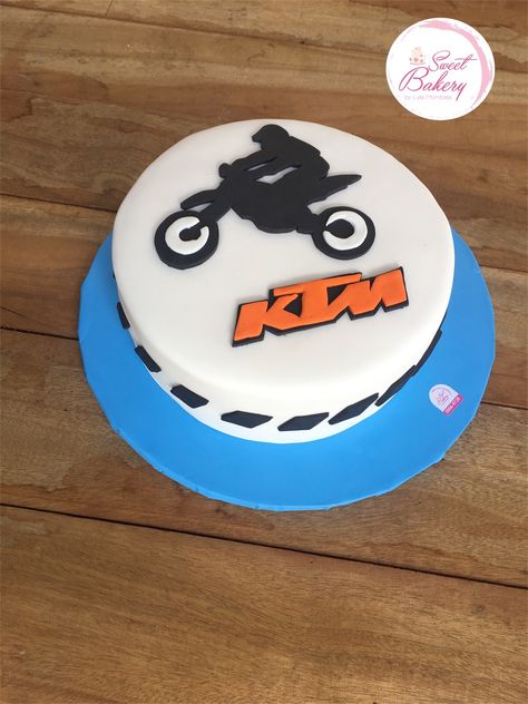 KTM Cake Ktm Cake, Wedding Drawing, Sweet Bakery, Themed Cakes, Fondant, Cake, Quick Saves