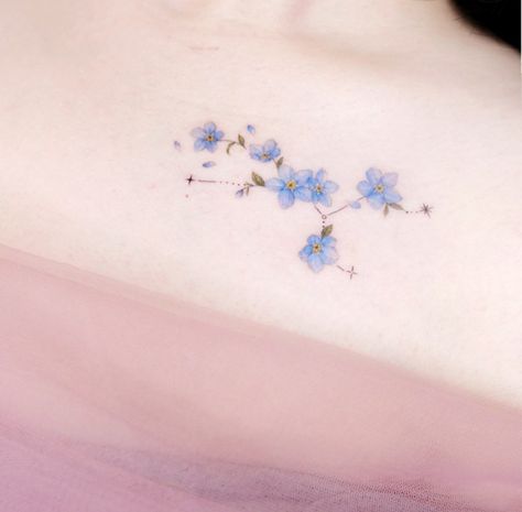 Blue Star Flower Tattoo, Fine Line Forget Me Not Tattoo, Forget Me Not Fine Line Tattoo, Simple Forget Me Not Tattoo, Forgetmenot Tattoo, Tiny Blue Flower Tattoo, Forget Me Not Flowers Tatoos Wrist, Blue Flower Tattoo, Tattoo Forget-me-nots