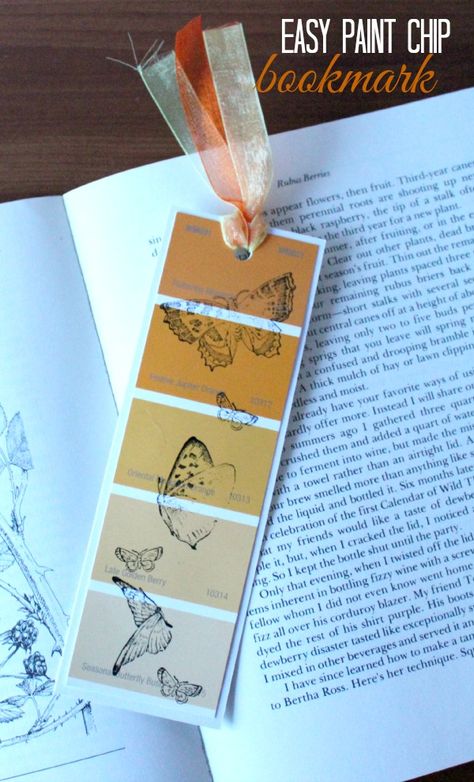 Paint Chip Bookmarks, Paint Chip Cards, Paint Chip Crafts, Paint Chip Art, Handmade Bookmarks Diy, Chip Art, Crafts For Teens To Make, Creative Bookmarks, Bookmark Craft