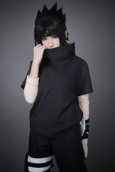 Sasuke Uchiha Cosplay, Sasuke Cosplay, Cosplay Naruto, Cosplay Boy, Snk Cosplay, Epic Cosplay, Naruto Cosplay, Cosplay Tips, Sarada Uchiha