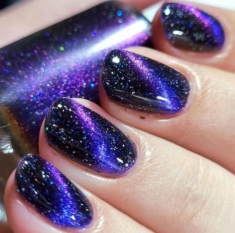 Space Nails Galaxy, Purple Black Nails, Purple Galaxy Nails, Space Nails, Nails Purple, Purple Galaxy, Galaxy Nails, Nails Blue, Blue Pink Purple