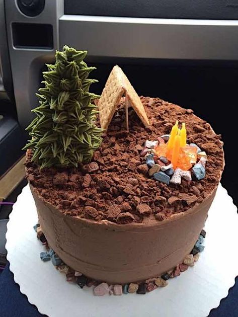 Camping Birthday Cake, Camping Cake, Camping Cakes, Pinterest Cake, Cake Images, Birthday Cake Decorating, Savoury Cake, Creative Cakes, Cute Cakes