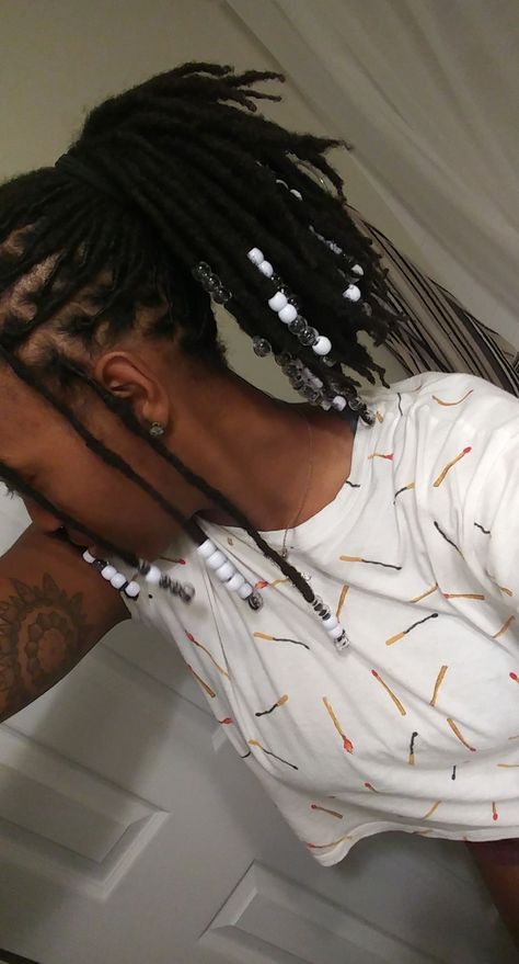 #blackwoman #locs #beads #mediumlocs Dreadlock Styles With Beads, Locks With Beads, Beads On Locs Styles, Women’s Locs, Dreads With Beads, Dreds Locs, Beads In Locs, Natural Loc Hairstyles, Locs Ponytail