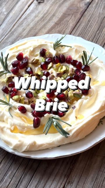 Whipped Brie, Appetizer Recipes Cold, Brie Recipes Appetizers, Baked Brie Cheese, Brie Cheese Recipes, Brie Appetizer, Crock Pot Dips, Brie Recipes, Thomas Keller