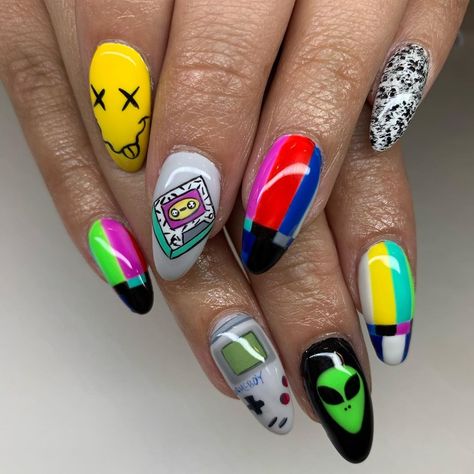 booked through January🖤 on Instagram: “Nothing but laughs when she comes in👽📺 A different spin on #90snails #diynails #nailspo #trippynails #90s #90svibes 1990 Nail Designs, Nineties Nails, 90s Theme Nails, 90s Cartoon Nails, 90s Nail Designs, Hipster Nail Art, 90s Nail Art, 90s Cartoon Nails Acrylic, 90s Cup