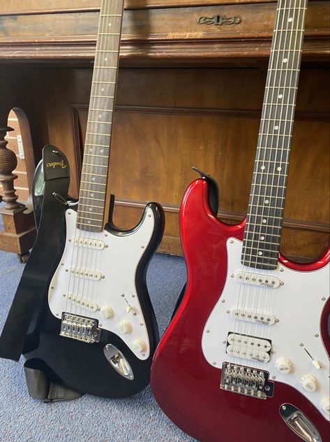 Matching Guitars, Red Electric Guitar Aesthetic, Red Guitar Aesthetic, Black And Red Guitar, Guitarist Aesthetic, Teenage Mind, Red Electric Guitar, Late Night Vibes, Guitar Aesthetic