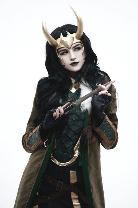 Female Loki Cosplay, Female Loki, Lady Loki Cosplay, Thor Film, Cosplay Instagram, Cool Cosplay, Loki Costume, Glorious Purpose, Loki Cosplay