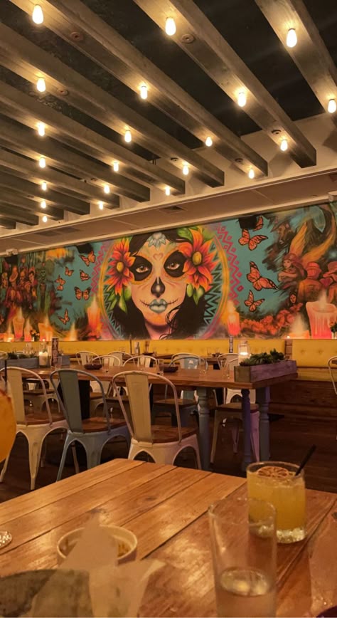 Mexican Restaurant Furniture, Cute Mexican Restaurant Decor, Mexican Restaurant Bathroom Ideas, Fancy Mexican Restaurant, Food Mexican Aesthetic, Trendy Mexican Restaurant, Mexican Bar Aesthetic, Taco Restaurant Aesthetic, Aesthetic Mexican Restaurant