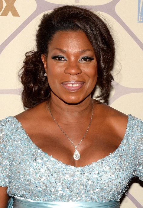 The Conjuring Lorraine, Lorraine Toussaint, Chicago Justice, Black Actresses, Law And Order, Black Women Art, Lorraine, Comedians, African American