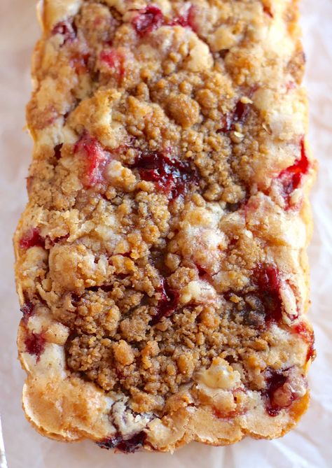 Apple Cranberry Loaf, Cranberry Bread In Bread Machine, Fresh Cranberry Bread Recipes, Cranberry Bread With Brown Sugar Crumble, Best Holiday Bread Recipes, Holiday Baked Breads, Mini Loafs For Christmas, Fresh Cranberry Baked Goods, Cranberry Cinnamon Bread