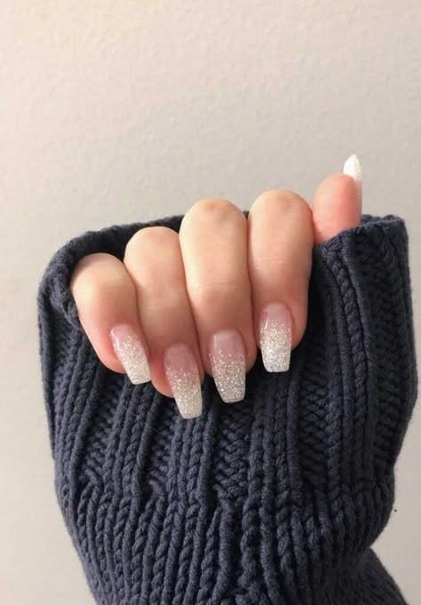 Coffin Nails Ombre, Makeup Nails Art, Nail Art Designs Summer, White Acrylic Nails, Her Nails, White Nail Art, Summer Acrylic Nails, Coffin Nails Designs, Nail Art Summer