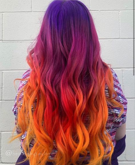 Reverse Sunset Hair, Sunrise Hair, Sunset Hair Color, Funky Hair Colors, Sunset Hair, Funky Hair, Fire Hair, Neon Hair, Fun Hair