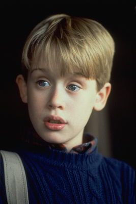 Macaulay Culkin poster #1998041 - celebposter.com Mccauley Culkin, Macauley Culkin, Kevin Home Alone, Kevin Mcallister, Home Alone 3, Home Alone 1, Boy Actors, Home Alone 2, Kevin Mccallister