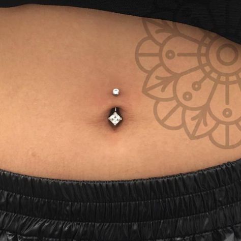 Belly Button Piercing Care, Belly Button Piercing Cute, Stomach Piercings, Snake Eyes Piercing, Piercing Belly Button, Eye Piercing, Belly Button Piercings, Belly Piercings, Bellybutton Piercings