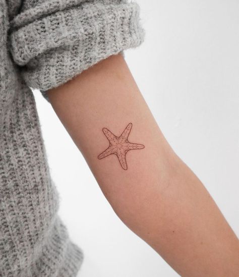 Starfish Tattoos For Women, Sea Star Tattoo, White Tattoos For Women, Starfish Tattoo, Matching Tats, White Tattoos, Ocean Tattoos, Beach Tattoo, Hot Pink Nails