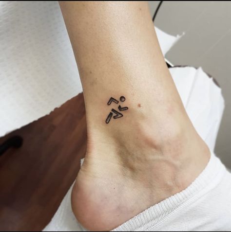 Runners Tattoo Ideas, Runner Tattoo For Women, Half Marathon Tattoo, Running Tattoos, Runner Tattoo, Running Tattoo, Tattoo Inspo, I Tattoo, Tattoos For Women