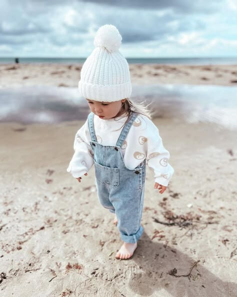 Hipster Baby Girl Outfits, One Year Old Girl Outfits, Girl Skater Outfits, Preschool Girl, Skater Outfits, Toddler Style, Hipster Babies, Kids Ootd