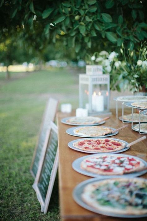 19 Fun Ways To Organize A Pizza Food Bar At Your Wedding-9 Pizza Wedding, Buffet Wedding Reception, Tasty Appetizers, Wedding Food Stations, Bridal Shower Menu, Rehearsal Dinner Decorations, Wedding Backyard Reception, Pizza Bar, Orchard Wedding