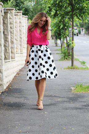 White Polka Dot Flare Skirt -SheIn(Sheinside) White Polka Dot Skirt Outfit, Polka Dot Skirt Outfit, Dot Skirt Outfit, Black Polka Dot Skirt, Dots Outfit, White Skirt Outfits, White Polka Dot Skirt, Polka Dot Midi Skirt, Polka Dots Outfit