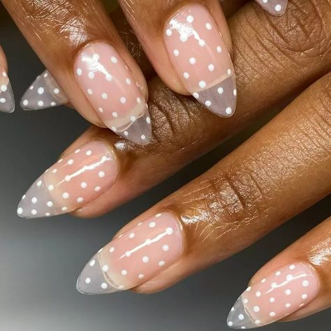 55 Clear Nail Designs That Are Anything But Boring Luxe Nails, Clear Nail Designs, Clear Nail Tips, Moon Manicure, Dip Manicure, Minimalist Nail, Water Marble Nails, Negative Space Nails, Space Nails