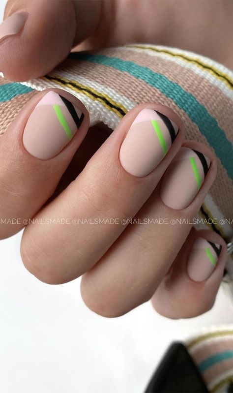 Matte neutral with neon green We have another matte nails look. The nails features short matte neutral nails with modern design. This is such... Chic Nail Designs, French Manicure Designs, Romantic Nails, Fancy Nails Designs, Stylish Nails Designs, Matte Nails Design, Bright Nails, Neutral Nails, Fabulous Nails