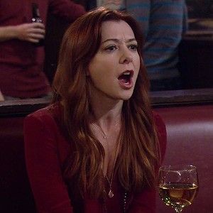 Lily Aldrin, Marshall And Lily, Barney And Robin, Harry Styles Icons, Robin Scherbatsky, Monica Geller, Alyson Hannigan, How I Met Your Mother, Auburn Hair