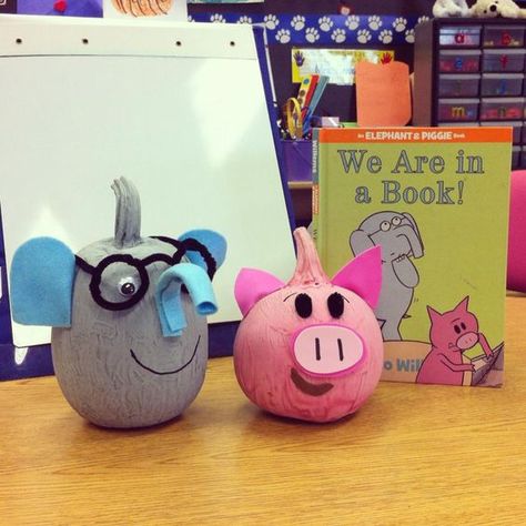 We Are in a Book! fall craft  — Elephant & Piggie pumpkins! Piggy And Gerald Pumpkin, Literary Pumpkins, Pigeon Costume, Book Pumpkins, Storybook Pumpkin, Mo Willems Pigeon, Piggie And Elephant, Book Character Pumpkins, Book Pumpkin