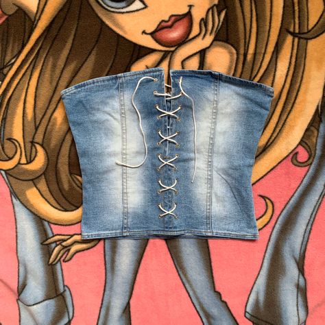 Denim Corset Top Diy, Corset Jean, Bratz Aesthetic Outfit, Top Pattern Sewing, Diy Corset, Denim Tube Top, 2000s Tops, 2000s Clothing, 90s Inspired Outfits