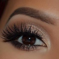 Jennifer Flores, Make Up Gold, Brown Eyeliner, Easy Makeup Tutorial, Thicker Eyelashes, Brown Makeup, Brow Makeup, Makeup For Beginners, Makeup For Green Eyes