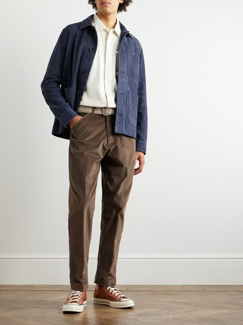 Altea's pieces celebrate Italy "in all its technicolour glory". These straight-leg trousers are made from cotton-blend corduroy with a velvety handle. Wear yours with a thick overshirt when the weather turns. Men Therapist Outfit, Autumn Masc Outfits, Corduroy Pants Outfits Men, Men Corduroy Pants Outfit, Overshirt Men Outfit, Brown Pants Outfit Men, Classic Mens Fashion, Tshirt Outfit Ideas, Jay Fashion