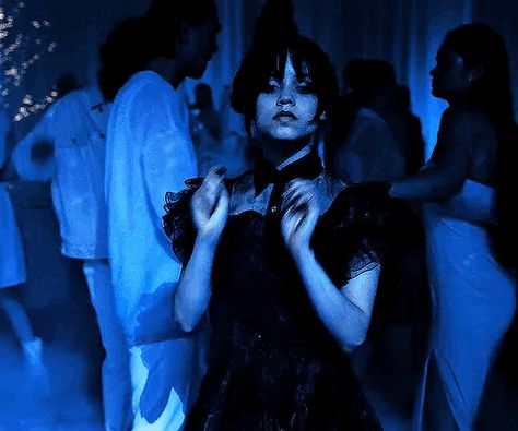 Wednesday Addams Gif Dance, Jenna Ortega Gif Wednesday, Wednesday Gif Pfp, Wednesday Dance Gif, Wednesday Addams Gif, Wednesday Gifs, Jenna Ortega As Wednesday, Wednesday Gif, Wednesday Wallpaper