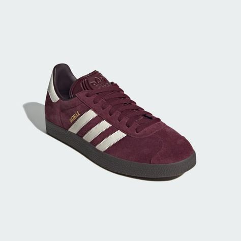 Burgundy Adidas, Adidas Gazelle Shoes, Gazelle Shoes, Off White Shop, Burgundy Shoes, Retro Sneakers, Shoes Adidas, Adidas Gazelle Sneaker, Adidas Gazelle