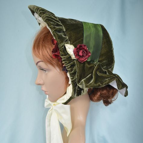 Victorian Bonnet, Victorian Christmas Dress, Christmas Bonnet, Dickens Christmas Carol, Historical Hats, Mad Hatter Hats, 1860 Fashion, Victorian Hats, Bonnet Hat