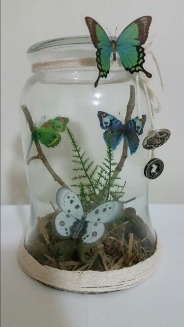 Jar Of Butterflies, Springtime Decor, Senior Crafts, Forest Bedroom, Cloche Decor, Butterfly Room, Mason Jar Projects, Butterfly Birthday Party, Aesthetic Garden