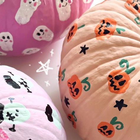 104K likes, 683 comments - a_magicalmess on September 18, 2022: "PUMPKIN PAINTING WITH LITTLE ONES 🎃✨ One of my favorite ways to pumpkin paint with the girl..." Pumpkin Paint, Faux Pumpkins, Pumpkin Painting, Fall Halloween Crafts, Halloween 2024, Painted Pumpkins, Fall Halloween, Halloween Crafts, Pumpkins