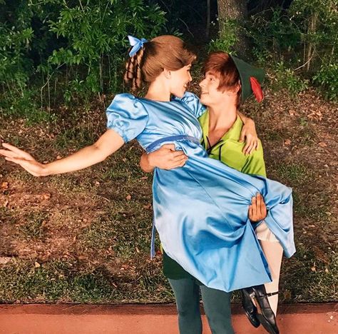 I think the relationship between Peter and Wendy is so bittersweet oms Wendy And Peter Pan Costume Couple, Peter And Wendy Costume, Peter Pan And Wendy Costume, Wendy Costume, Disneyland Characters, Couple Cosplay, Wendy Darling, Peter And Wendy, Cute Couple Halloween Costumes