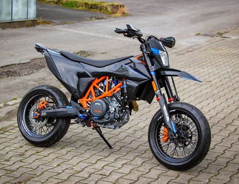 Drz400 Supermoto, Ktm Supermoto, Ktm Dirt Bikes, Ktm Motorcycles, Ktm 690, Electric Bike Kits, Image Moto, Cool Dirt Bikes, Motorcycle Dirt Bike