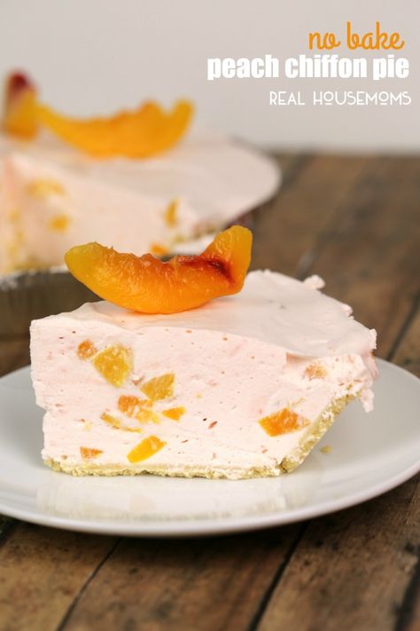 No Bake Peach Chiffon Pie  - CountryLiving.com Peach Chiffon Pie Southern Living, Peach Chiffon Pie, No Bake Peach Pie, Peach Stuff, Best Peach Pie Recipe, Easy Peach Pie, Chiffon Pie, Icebox Cakes, Peach Pie Recipes