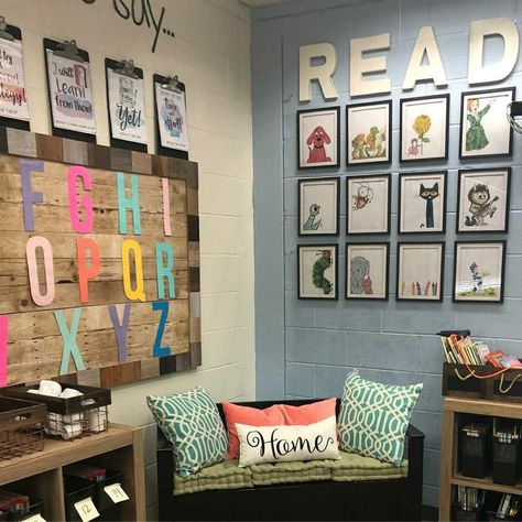 I love how colorful and calm this classroom is, but in muted tones! Book Character Classroom Decor, Book Character Themed Classroom, Preschool Classroom Library, Intervention Classroom Setup, Library Preschool, Preschool Classroom Setup, Intervention Classroom, Classroom Essentials, Calm Classroom