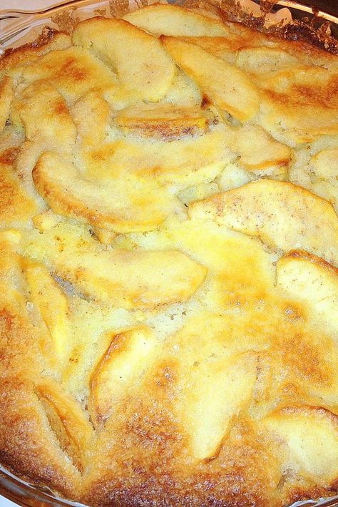 Swedish Apple Pie Cookie Crust Apple Pie, Swedish Apple Pie Taste Of Home, Swedish Apple Cake, Granny Smith Apple Pie Recipe, Swedish Apple Cake Recipe, French Apple Pie, Pie Crust Dessert, Swedish Apple Pie, Apple Turnover Recipe