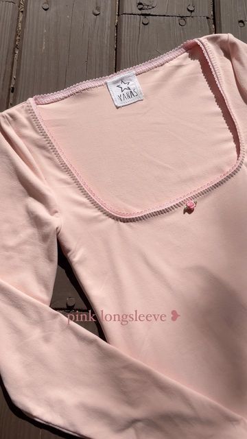 Coquette Long Sleeve Shirt, Sewing Long Sleeve Shirt, Handmade Top Sewing, Pink Long Sleeve Shirt Outfit, Diy Long Sleeve Shirt, Coquette Sewing, Pink Long Sleeve Outfit, Coquette Long Sleeve, Coquette Hoodie