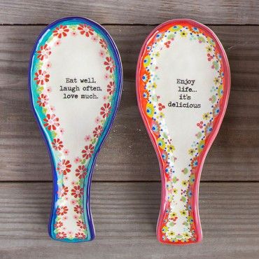 Spoon Holder Pottery Painting, Ceramic Spoon Rest Painting Ideas, Spoon Rest Painting Ideas, Spoon Rest Pottery Painting Ideas, Spoon Painting, Dish Painting, Diy Ceramics, Clay Cafe, Ladle Holder