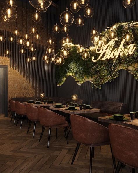 Bistro Bar Ideas, Dark Moody Restaurant Interior, Dark Themed Restaurant, Dark Green Restaurant Interior, Restaurant Sitting Ideas, Dark Bar Interior, Moody Restaurant Interior, Restaurant Theme Ideas, Restaurant Ceiling Ideas