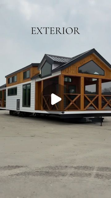 Platinum Park Model RV’s on Instagram: "This absolutely stunning 🤍TUMBLEWEED🤍 is heading to a new tiny home community: The Village-Fredericksburg, TX!📍  If you are looking for a vaction home in prime Texas Hill Country, this could be your home away from home! 👀  Here is their website to give you all more information! 👇👇👇👇👇👇 https://www.thevillage-fredericksburg.com/  #platinumcottages #tinyhome #cottagecore #modernhousedesign" Small Living Spaces Layout, Apartment Mini Model Ideas, Rv Park Model Homes, Luxury Trailer Homes, Tiny Home Community Layout, Tiny Country House, Park Model Homes Floor Plans, Park Model Homes Interiors, Tiny Home Villages