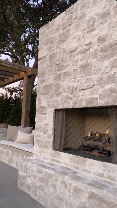 Circular Stone Fire Pit, Fireplace By Pool, Coastal Alfresco, Gazebo Kitchen, Concrete Outdoor Fireplace, Barbacoa Exterior, Patio Goals, Spanish Ranch, Exterior Updates